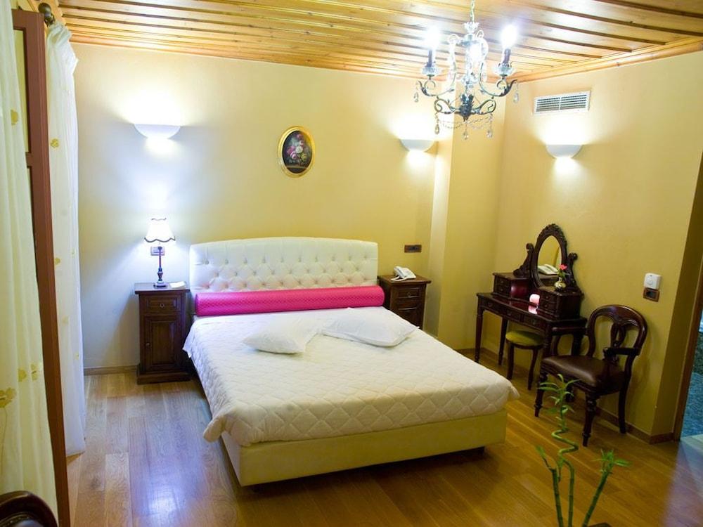 Kyveli Suites Nafplio Exterior photo
